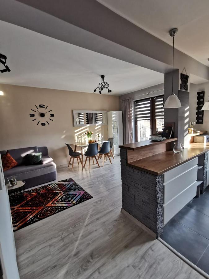 Apartament Osiedle Jelonka Apartment เยเลเนียกูรา ภายนอก รูปภาพ