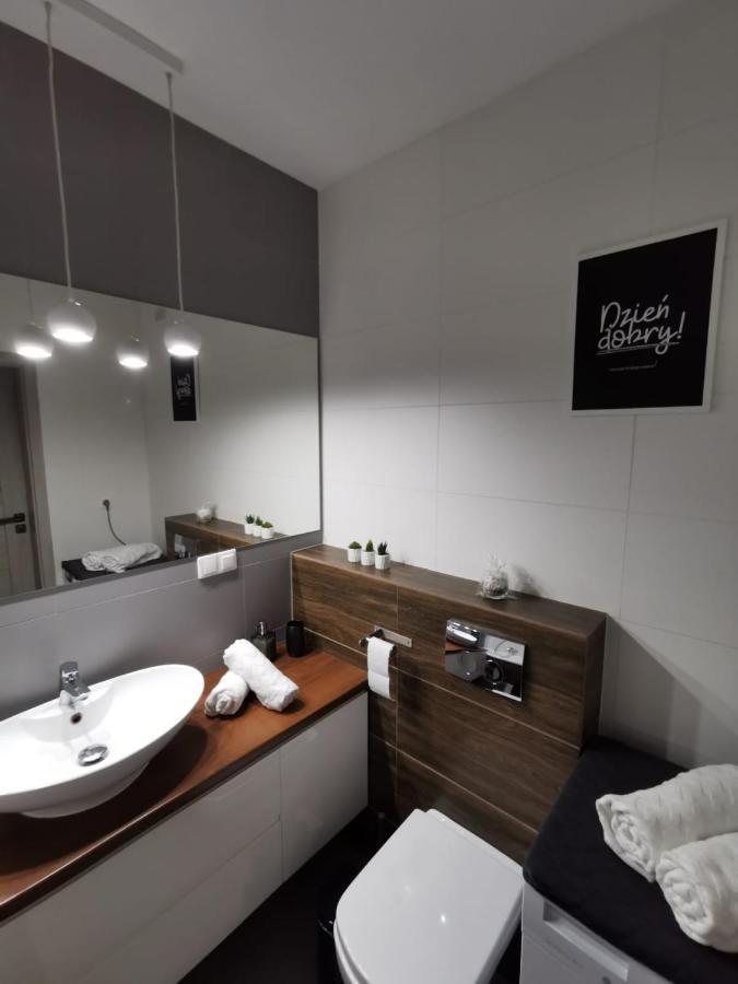 Apartament Osiedle Jelonka Apartment เยเลเนียกูรา ภายนอก รูปภาพ