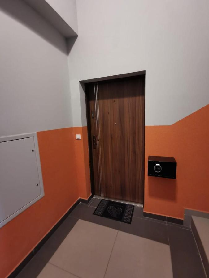 Apartament Osiedle Jelonka Apartment เยเลเนียกูรา ภายนอก รูปภาพ